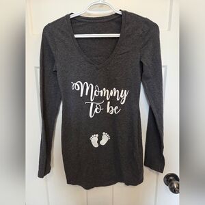 Thyme Maternity Charcoal Gray 'Mommy To Be' Long Sleeve Maternity Tee